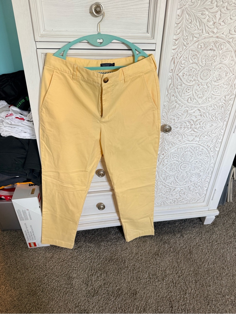 Vineyard Vines Yellow Chino Pants Women’s Size 10